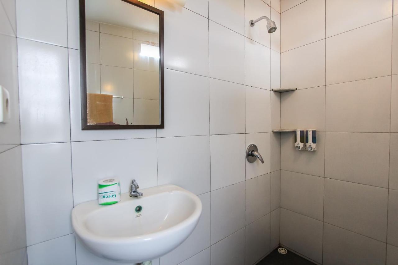 Kuta Legian Inn מראה חיצוני תמונה